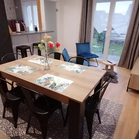 Maison De Ville 70M² Champagnole Buitenkant foto
